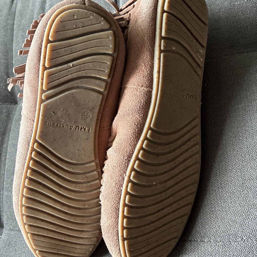 Emu Australia BootFringe Suede Moccasin Boots US Women's 9 Western - Picture 3 of 8